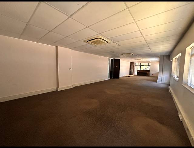 394M² OFFICE TO LET IN PARKTOWN